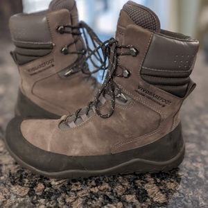 Vivobarefoot Tracker Hi FG